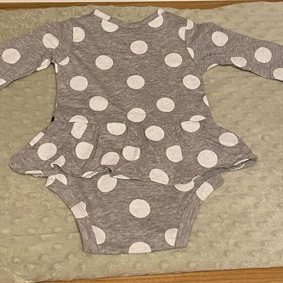 Carter’s | Polka Dot Onesie - Picture 3 of 12